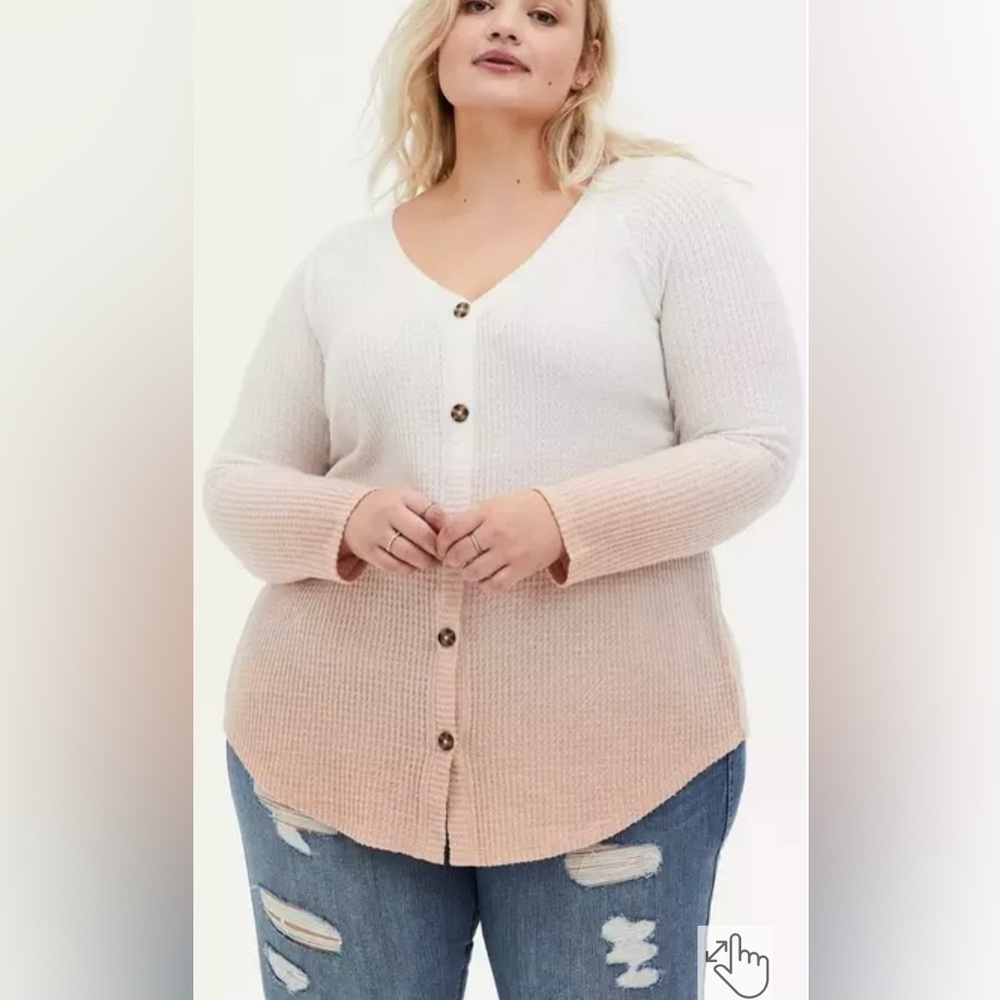 NWT Torrid Waffle style V-neck Cream and blush Button-Up Sweater size 4X